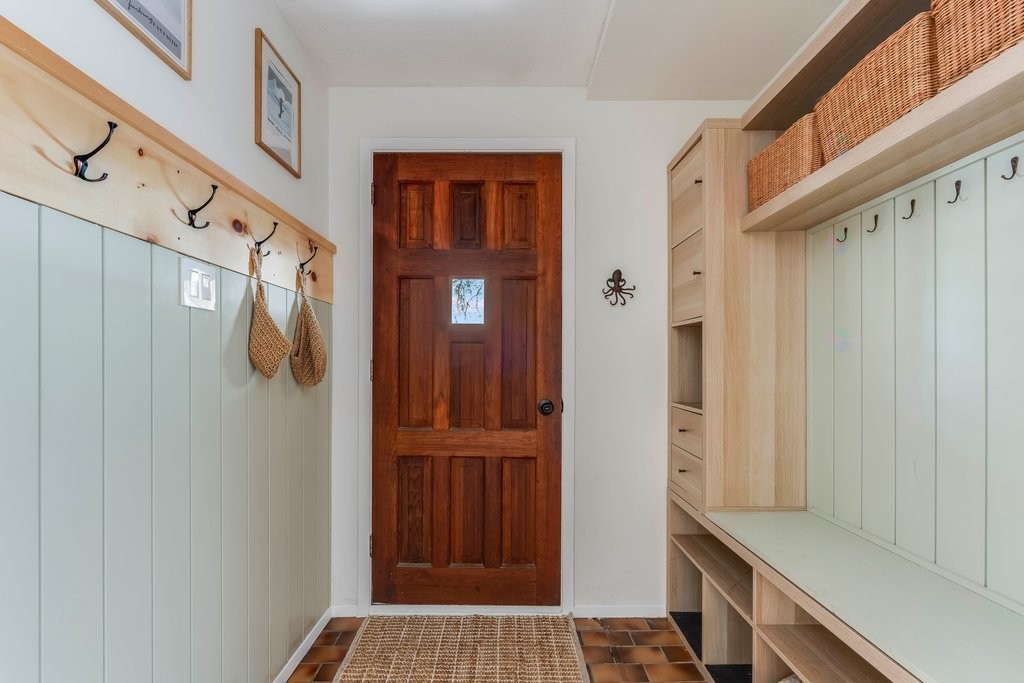 









16


Mtée Juniper

,
Chelsea,




QC
J9B1T4

