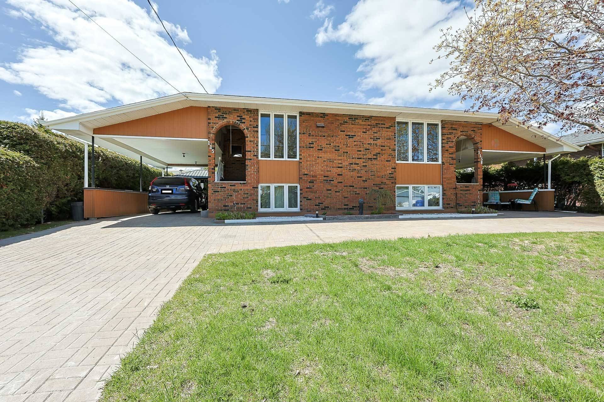 









115A

 - 115B


Rue Georges

,
Gatineau (Masson-Angers),




QC
J8M1A1

