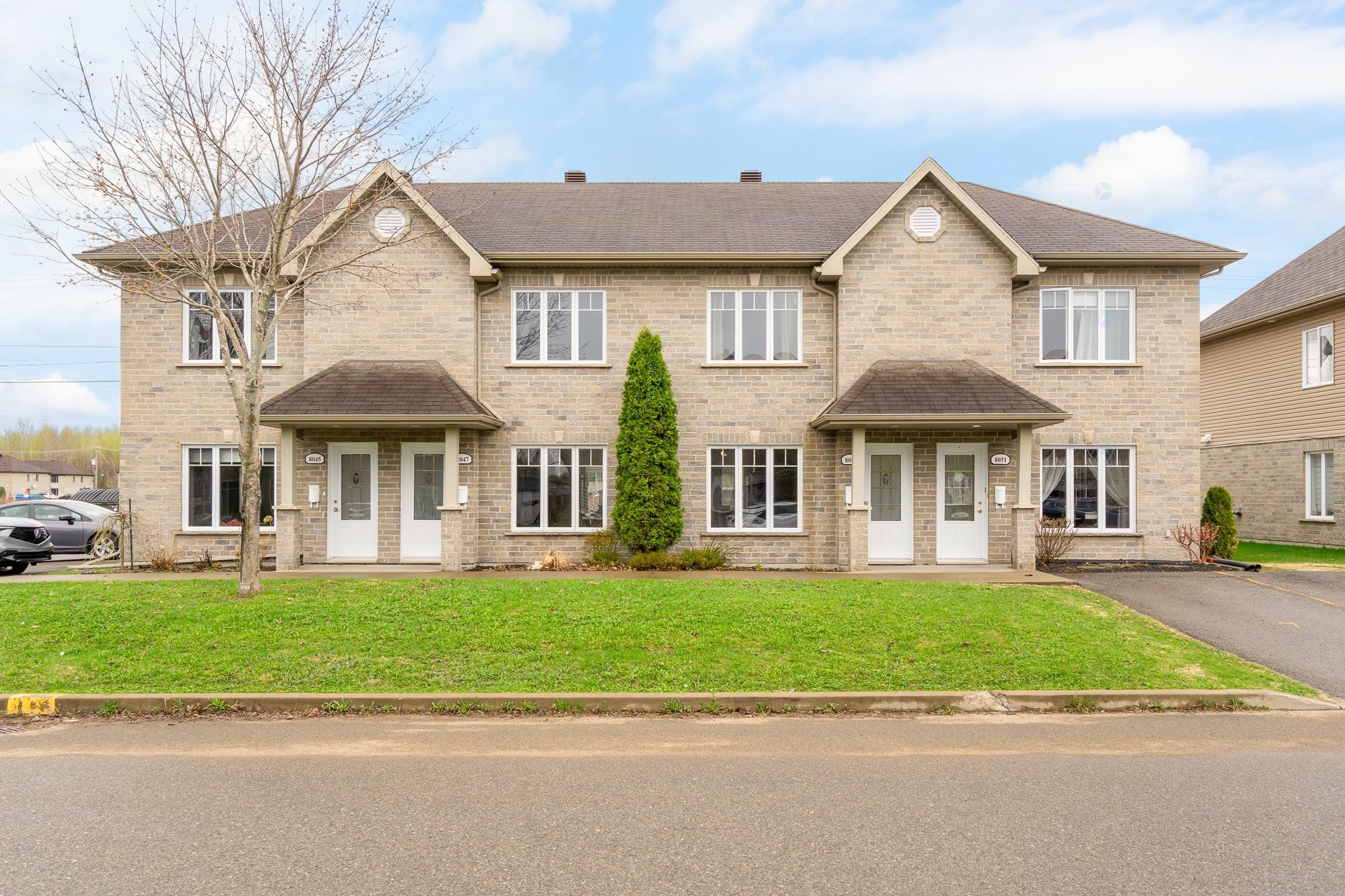 









8049


Rue J.-A.-Vincent

,
Trois-Rivières,




QC
G8Y7J9

