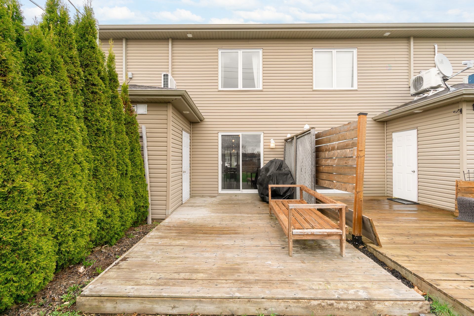 









8049


Rue J.-A.-Vincent

,
Trois-Rivières,




QC
G8Y7J9

