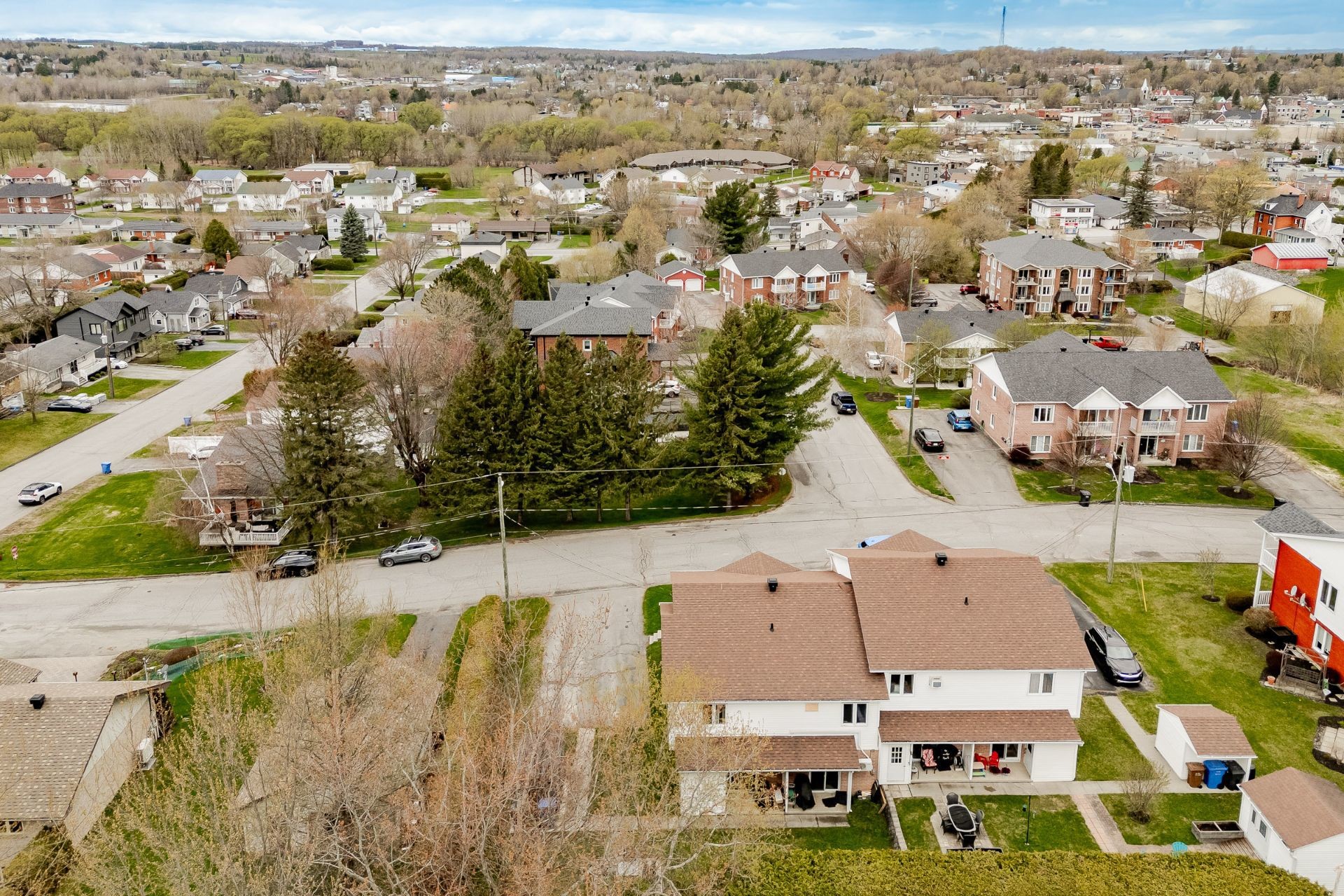









159


Rue des Tulipes

,
Coaticook,




QC
J1A2X6

