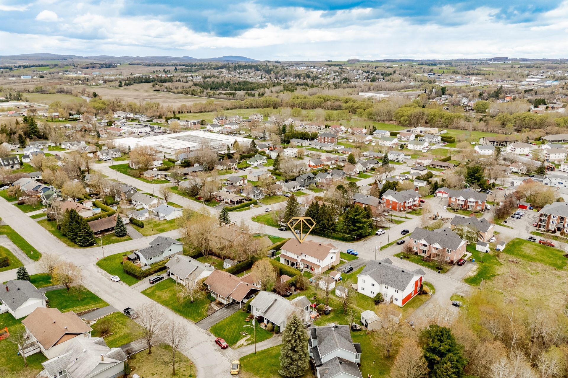









159


Rue des Tulipes

,
Coaticook,




QC
J1A2X6

