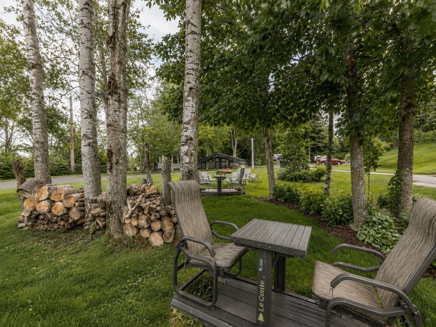 









124


Boul. de Bromont

, 202,
Bromont,




QC
J2L2K8

