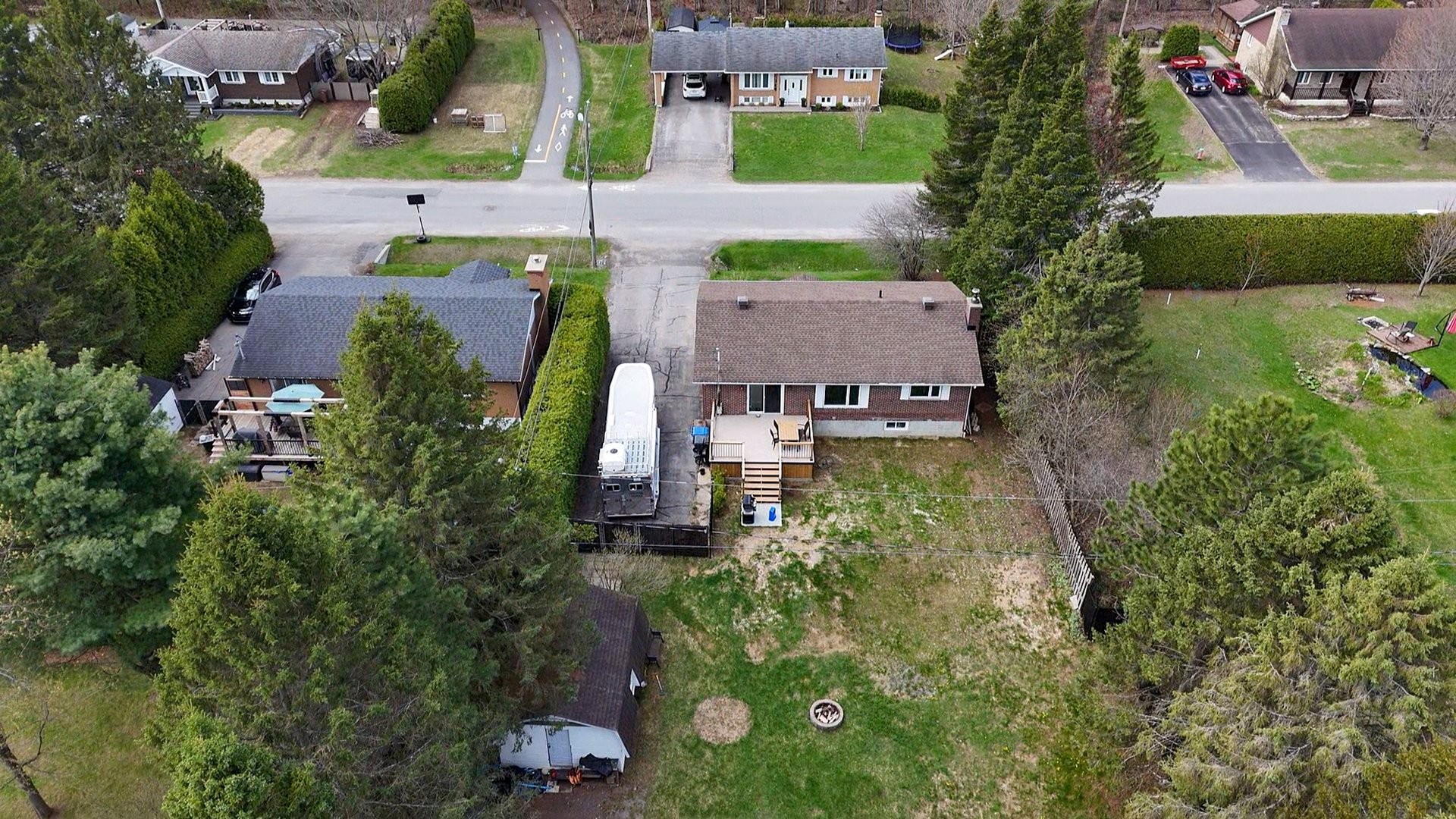 









530


Rue Carrière

,
Trois-Rivières,




QC
G8T7Y8

