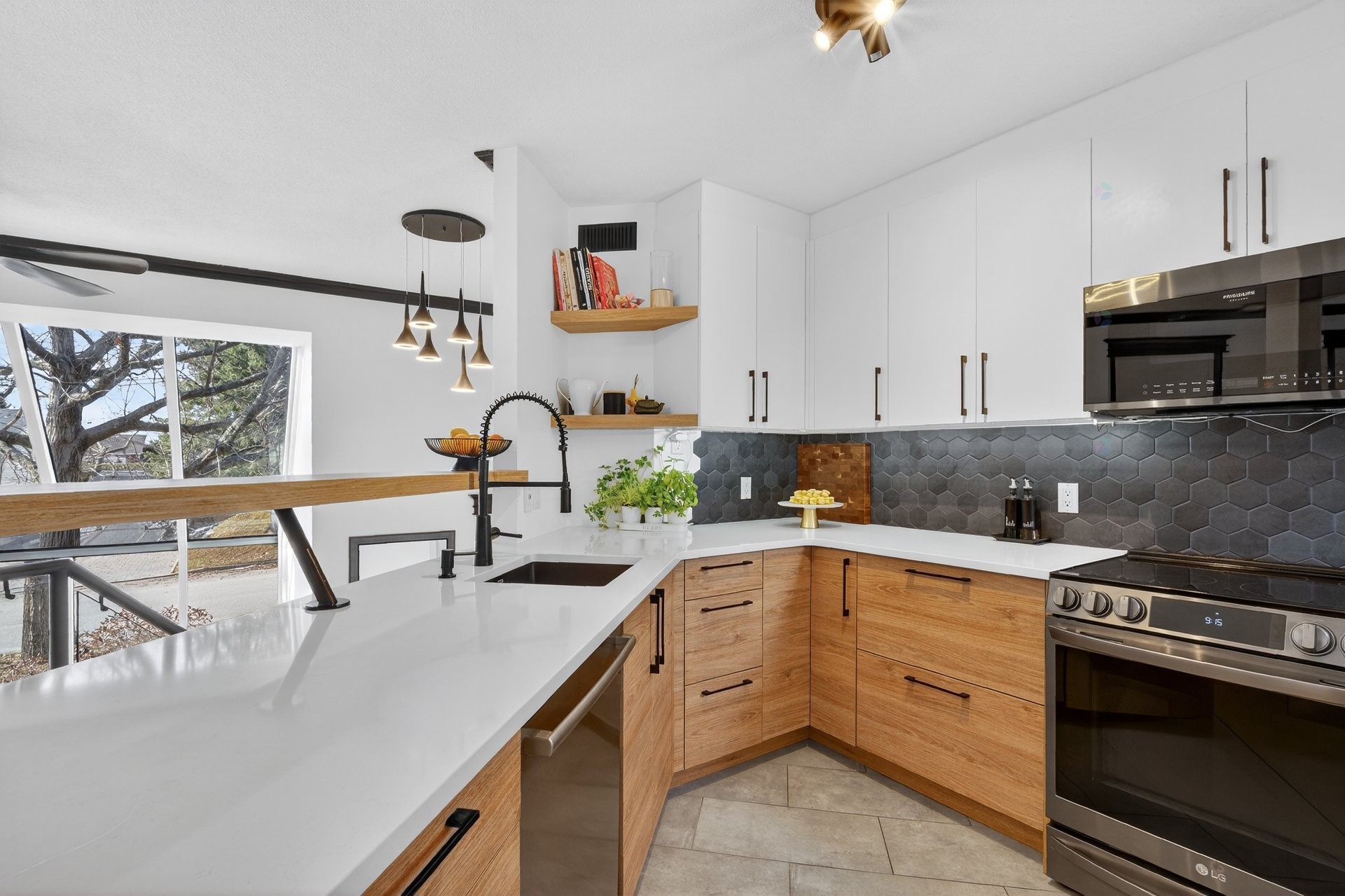 









3785


Rue Léon-Marcotte

,
Sherbrooke (Les Nations),




QC
J1L2C2

