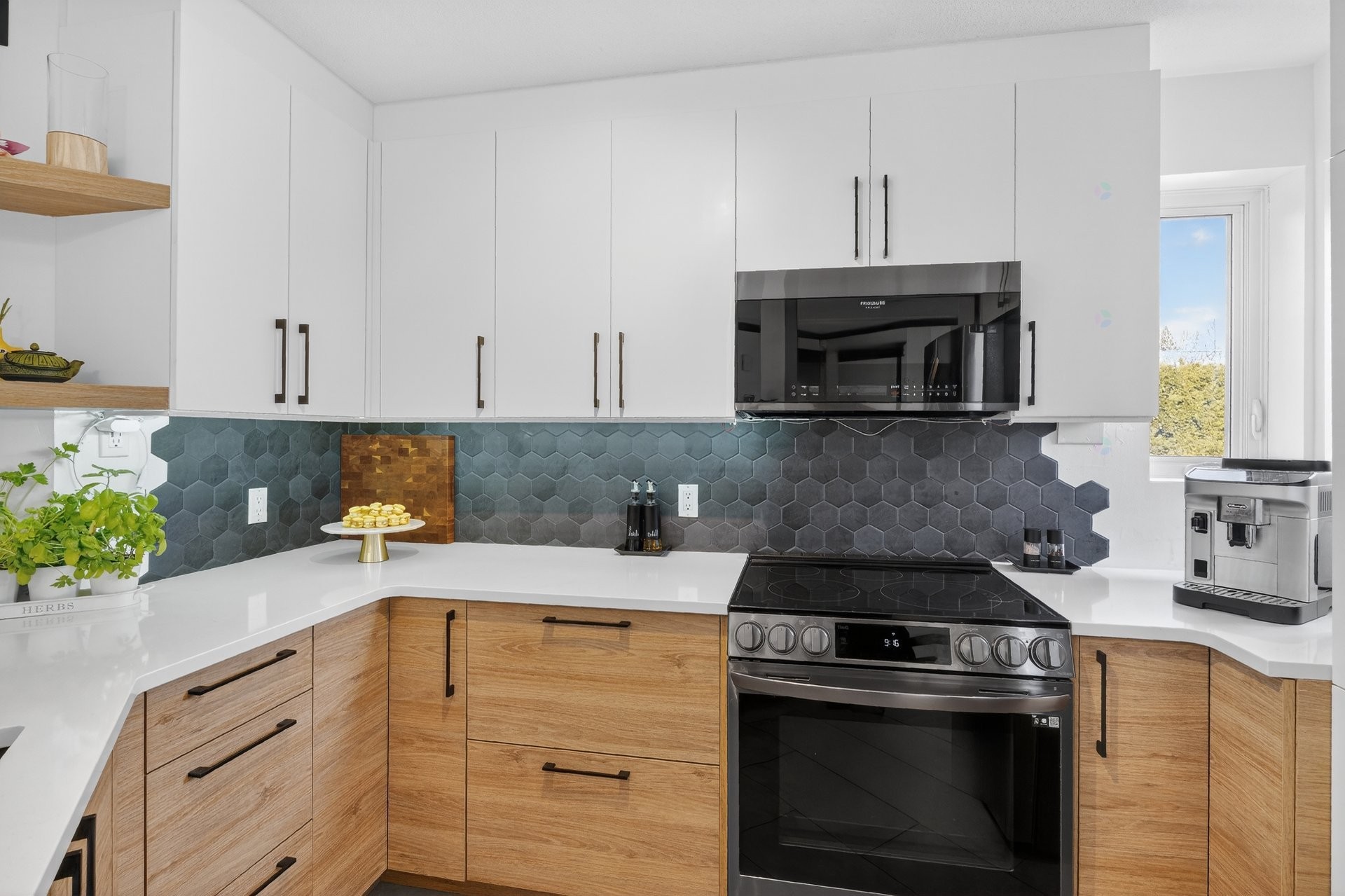 









3785


Rue Léon-Marcotte

,
Sherbrooke (Les Nations),




QC
J1L2C2

