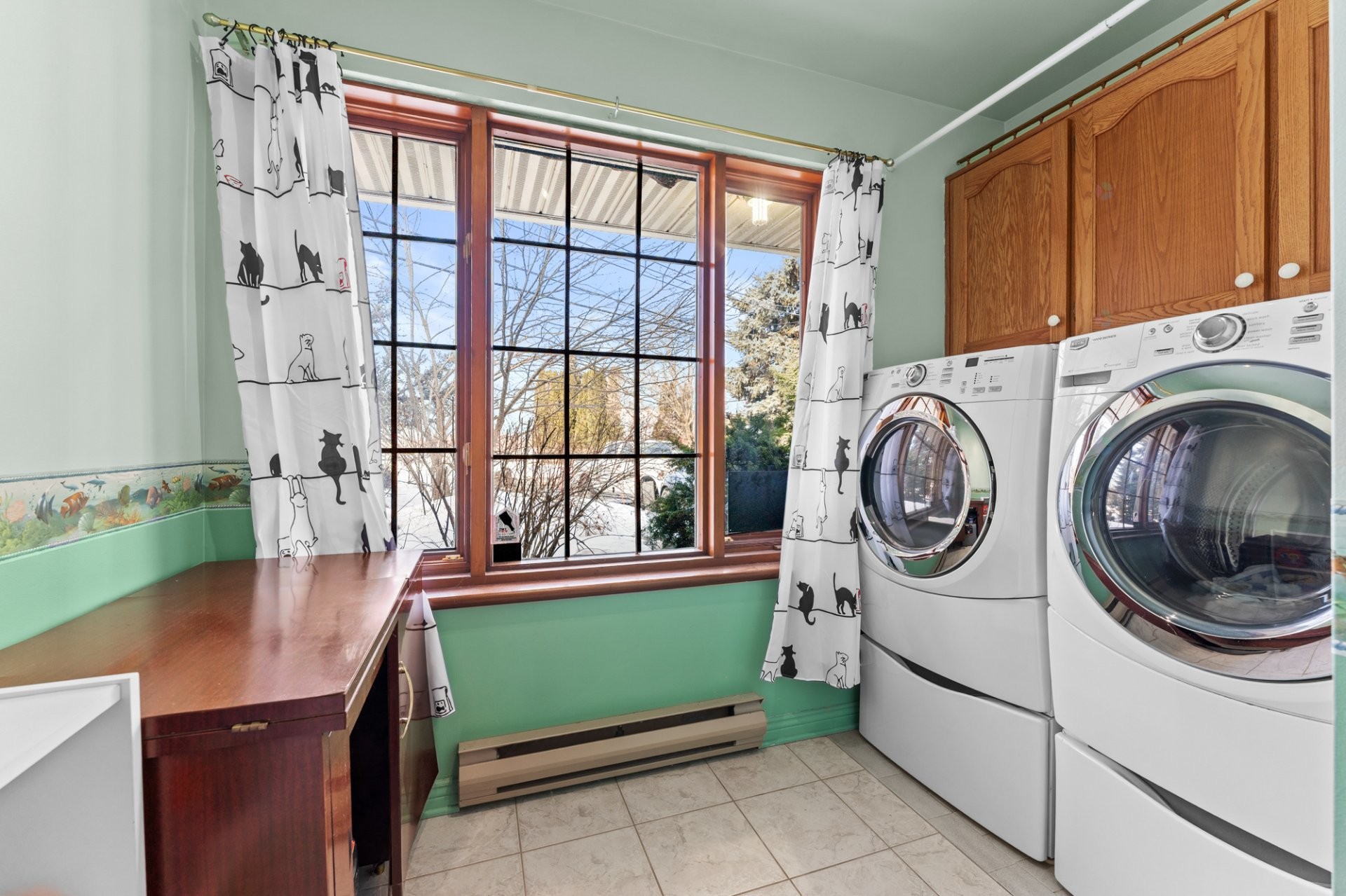 









16750


Boul. Gouin E.

,
Montréal (Rivière-des-Prairies/Pointe-aux-Trembles),




QC
H1A2G5

