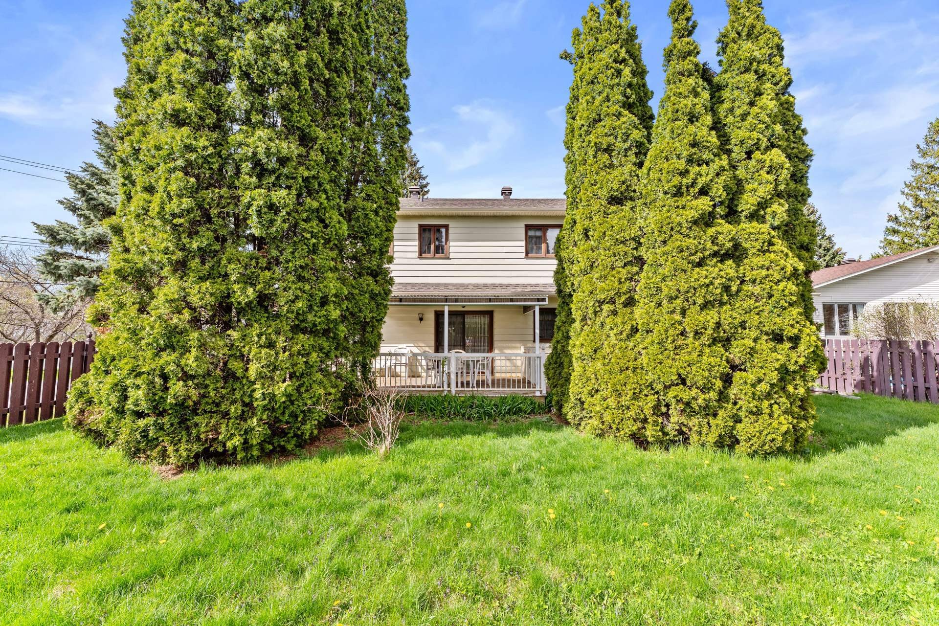 









16750


Boul. Gouin E.

,
Montréal (Rivière-des-Prairies/Pointe-aux-Trembles),




QC
H1A2G5


