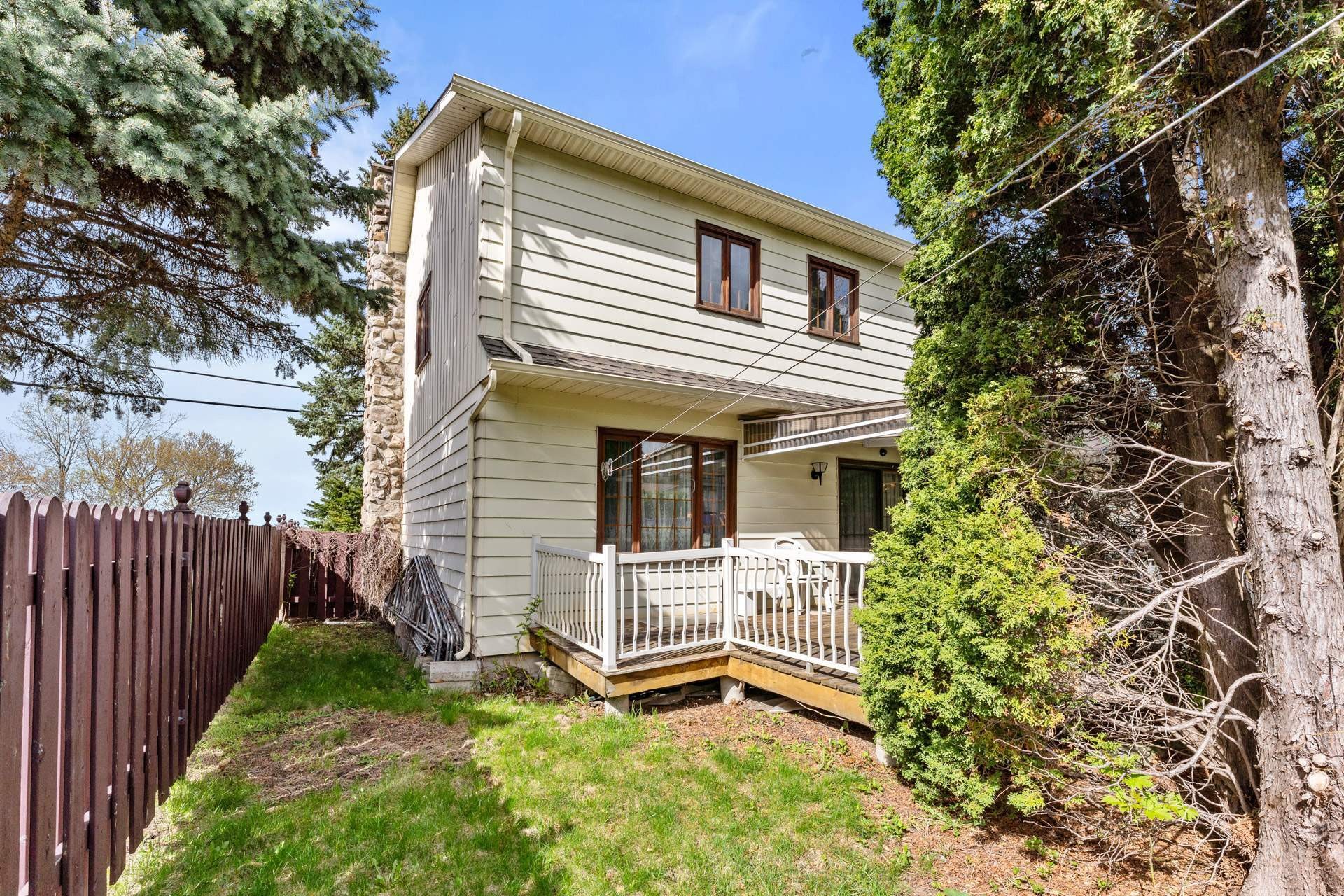 









16750


Boul. Gouin E.

,
Montréal (Rivière-des-Prairies/Pointe-aux-Trembles),




QC
H1A2G5

