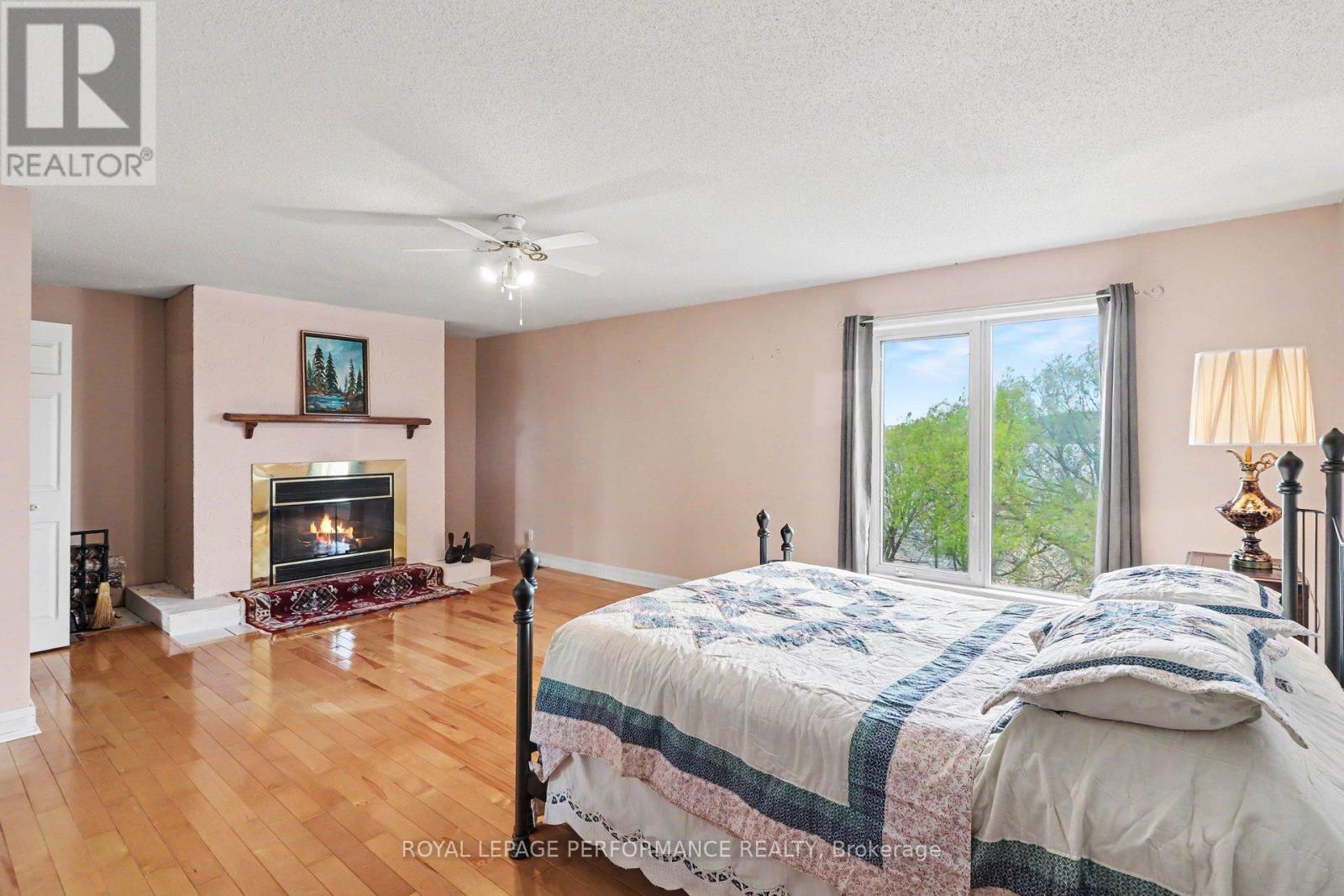 












935 CONCESSION 1 ROAD

,
Alfred and Plantagenet,




Ontario
K0B1J0

