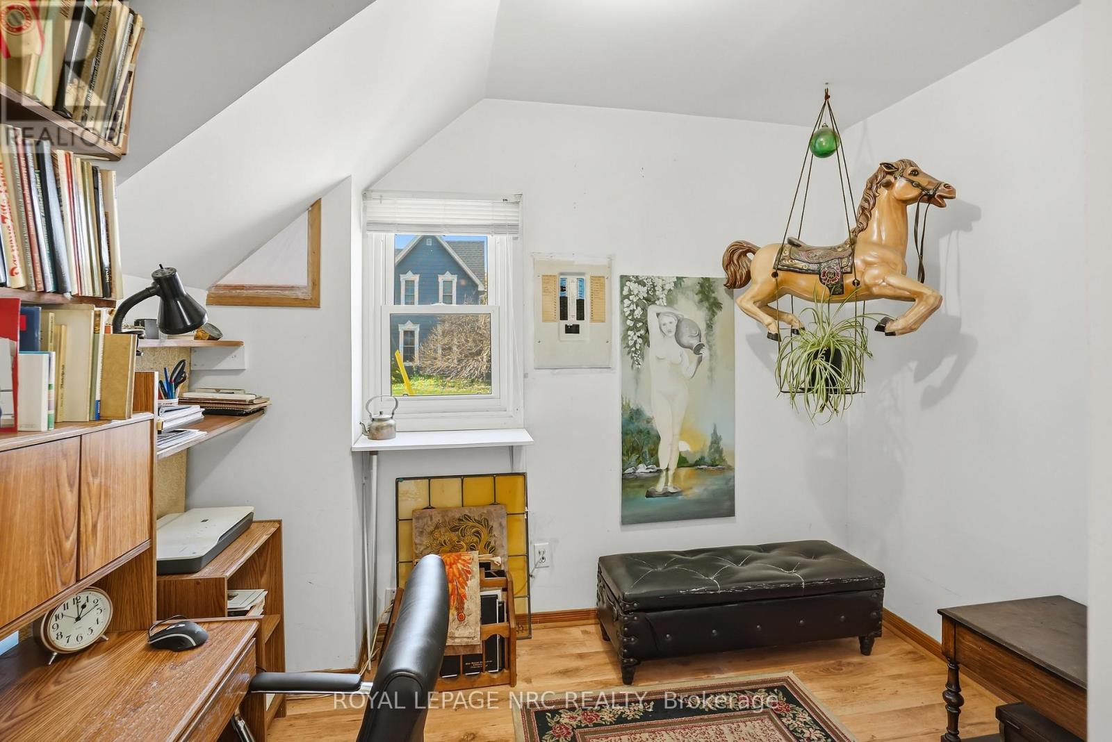 












3721 DOMINION ROAD

,
Fort Erie (Ridgeway),




Ontario
L0S1N0

