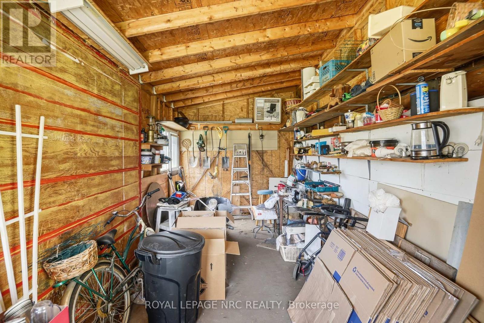












3721 DOMINION ROAD

,
Fort Erie (Ridgeway),




Ontario
L0S1N0


