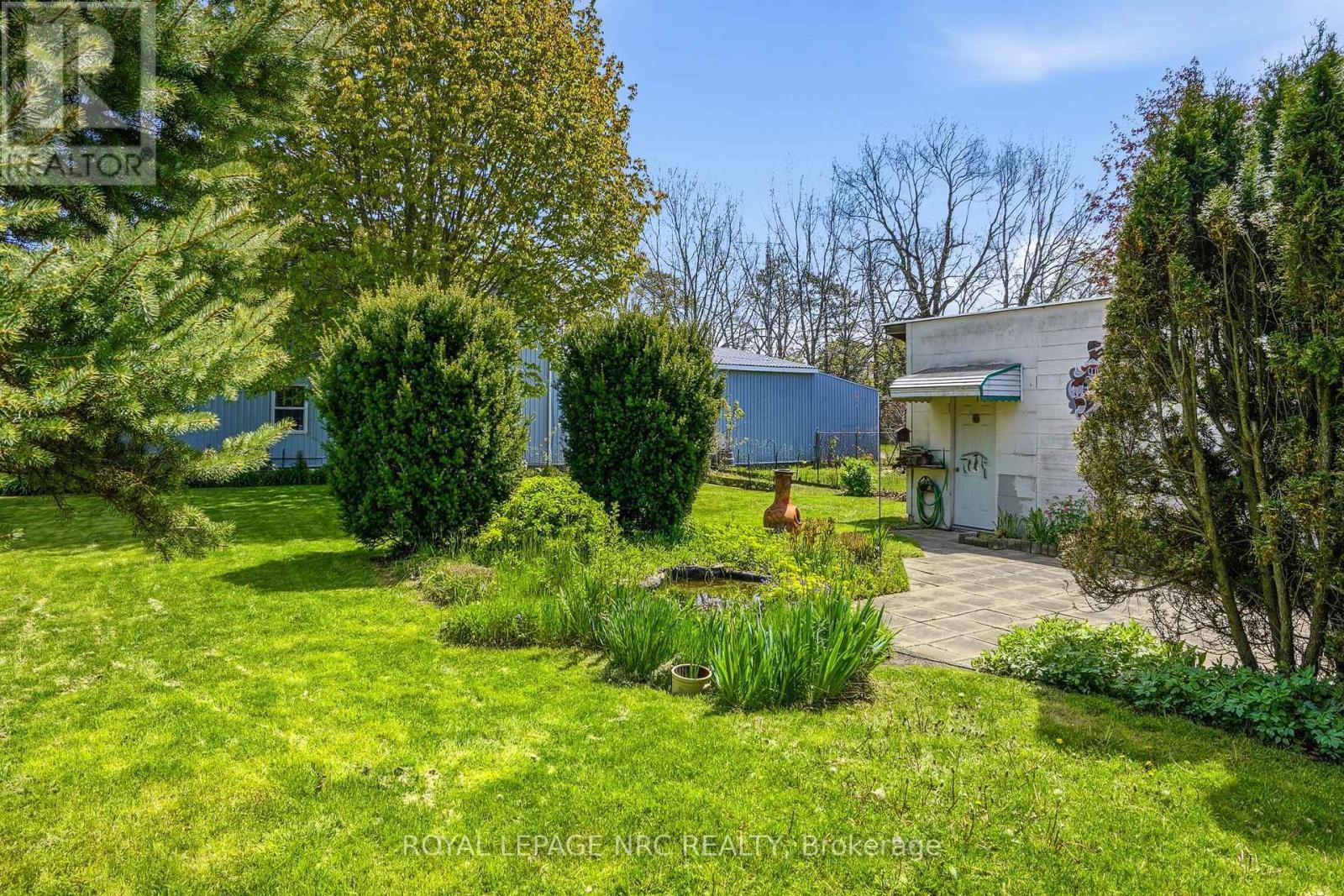 












3721 DOMINION ROAD

,
Fort Erie (Ridgeway),




Ontario
L0S1N0

