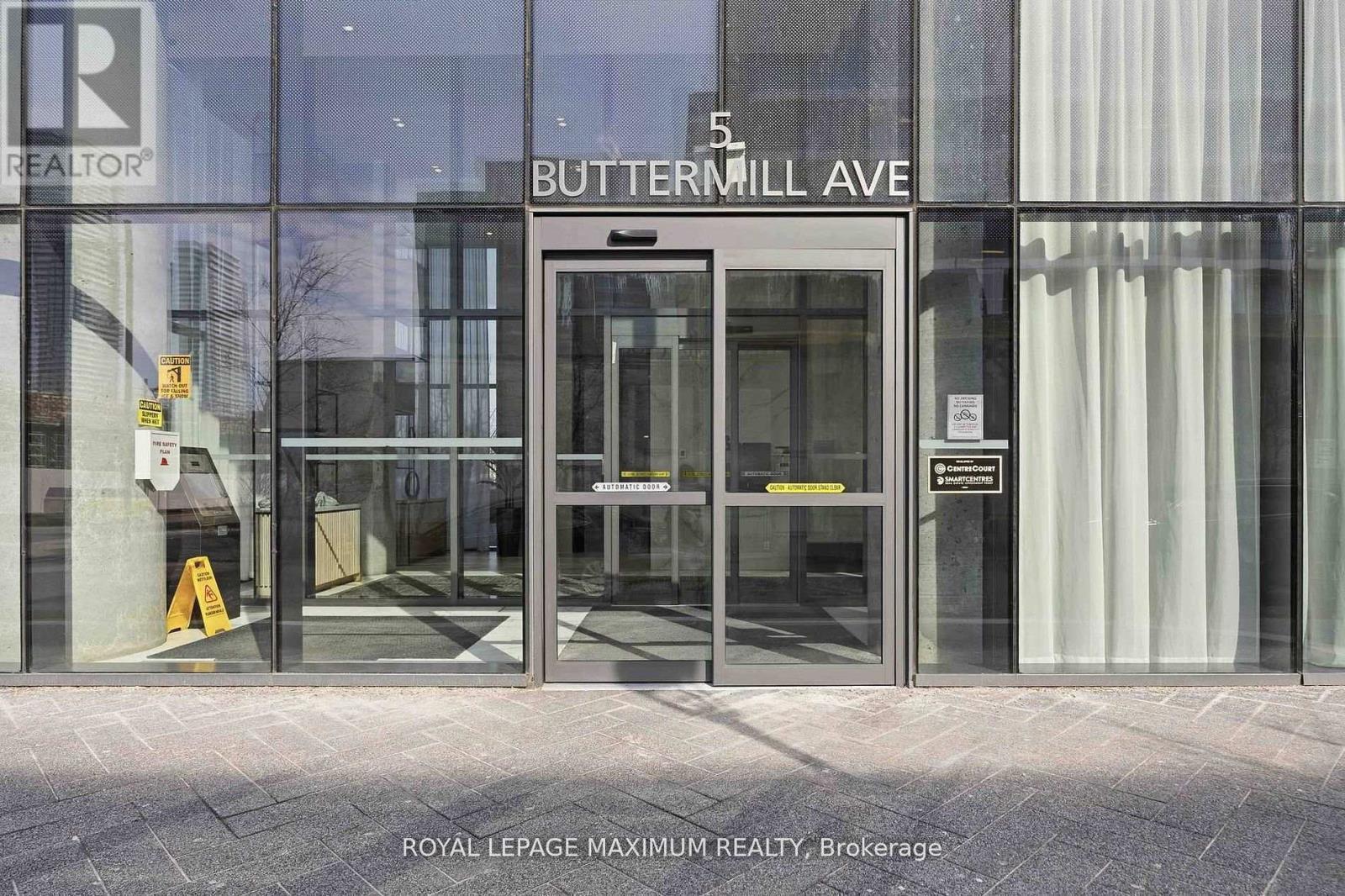 












5512 - 5 BUTTERMILL AVENUE

,
Vaughan,




Ontario
L4K0J5

