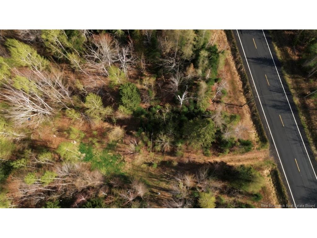 









LOT


Route 126

,
Harcourt,







NB
E4T 2Z5

