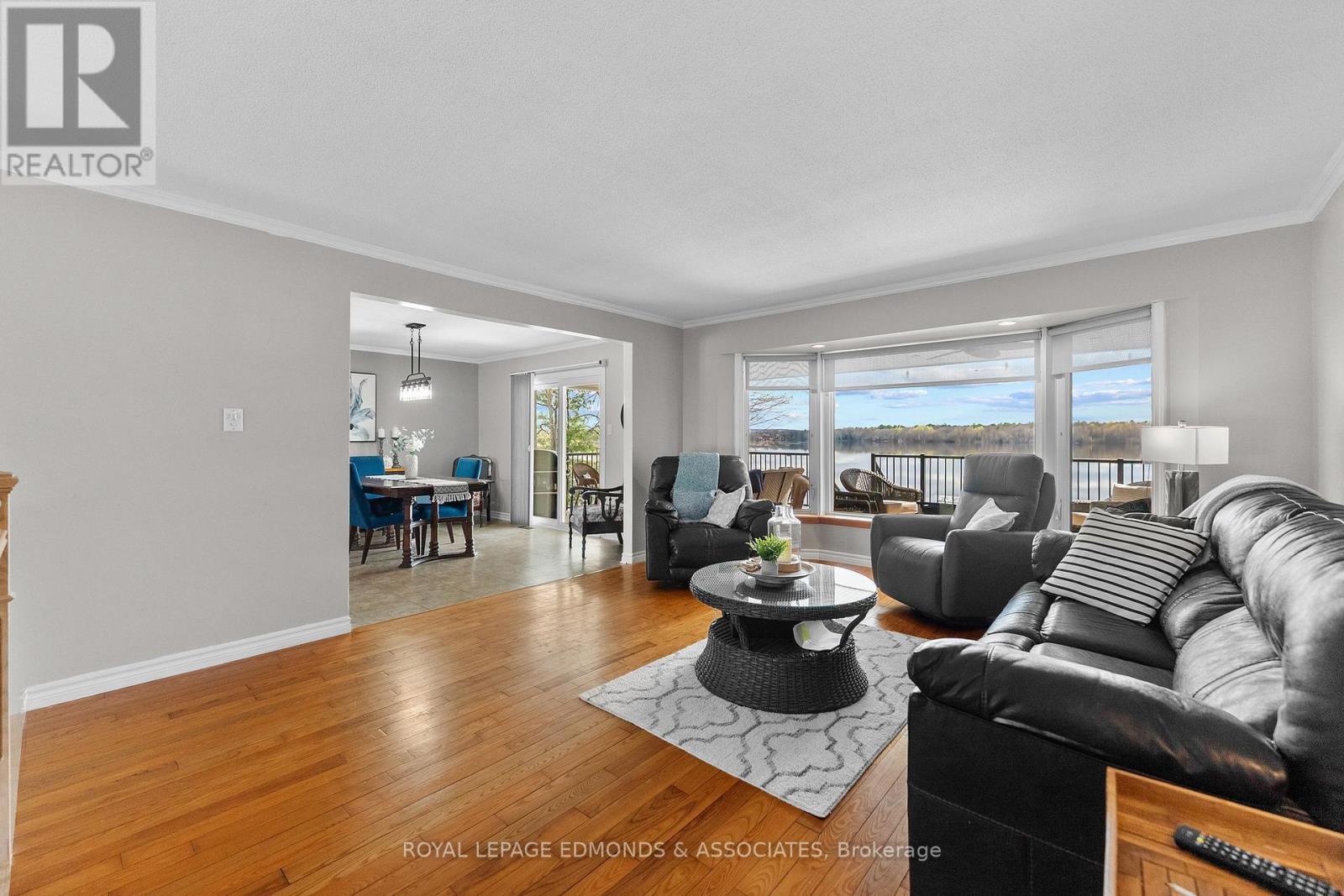 












160 LACROIX BAY ROAD

,
Whitewater Region,




Ontario
K0J2L0

