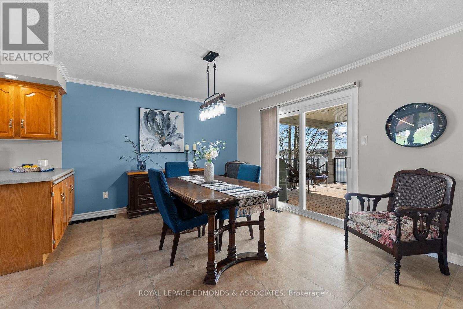 












160 LACROIX BAY ROAD

,
Whitewater Region,




Ontario
K0J2L0

