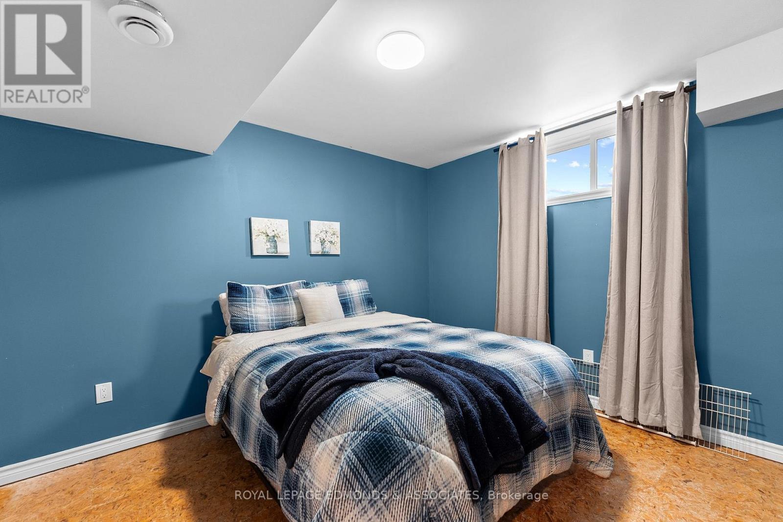 












160 LACROIX BAY ROAD

,
Whitewater Region,




Ontario
K0J2L0

