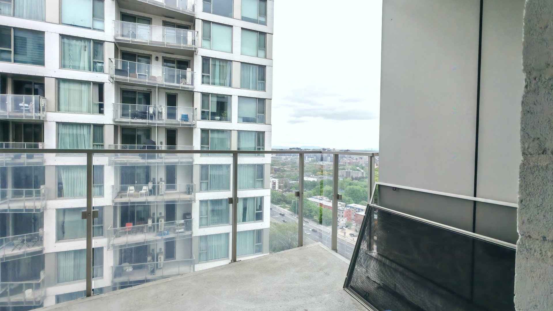 









2020


Boul. René-Lévesque O.

, 1611,
Montréal (Ville-Marie),




QC
H3H0B4

