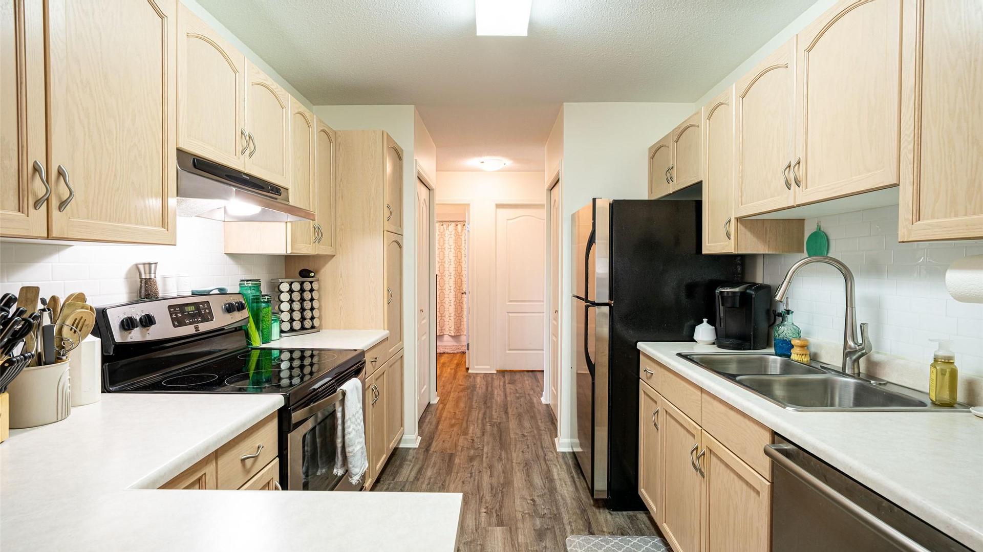 









3160


Casorso

Road, 407,
Kelowna,




BC
V1W 3L7

