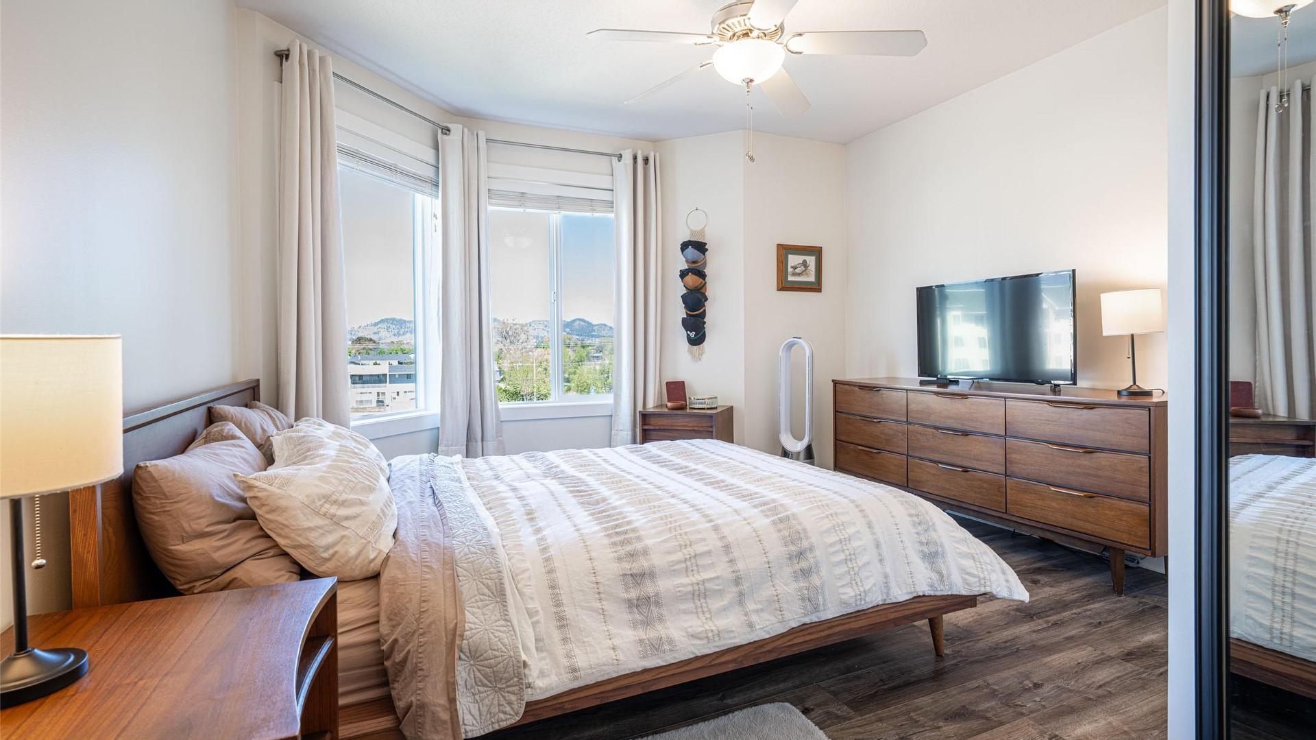 









3160


Casorso

Road, 407,
Kelowna,




BC
V1W 3L7

