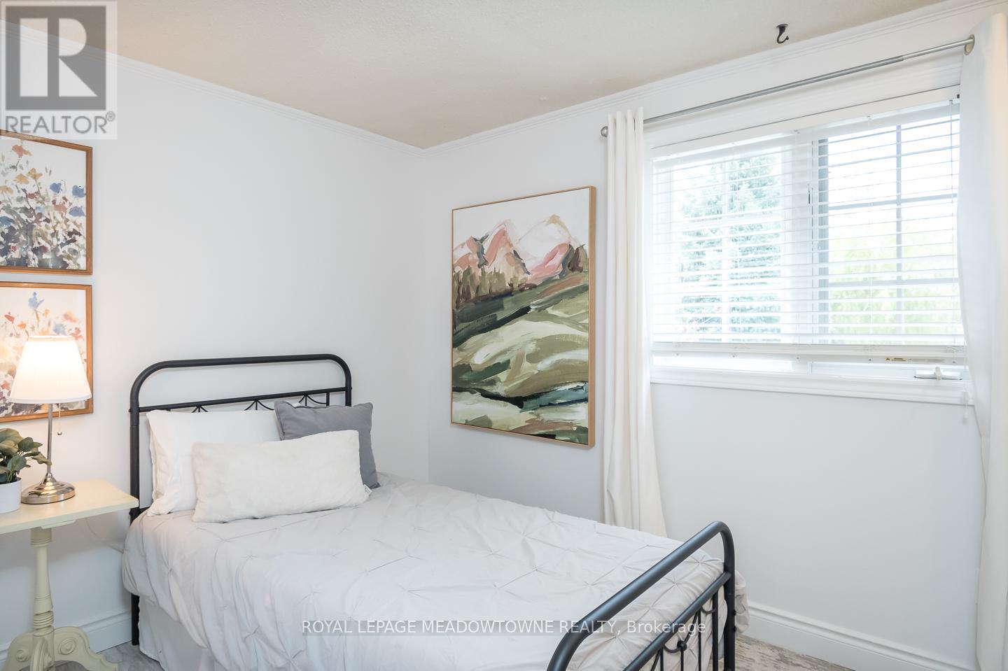 












855 MAPLE AVENUE

,
Milton,




Ontario
L9T3N3

