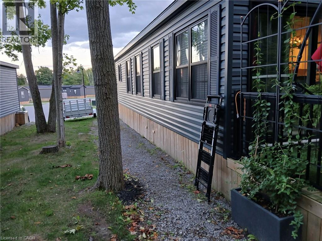 












1235 VILLIERS Line Unit# CHYHILL054

,
Keene,




Ontario
K0L2G0

