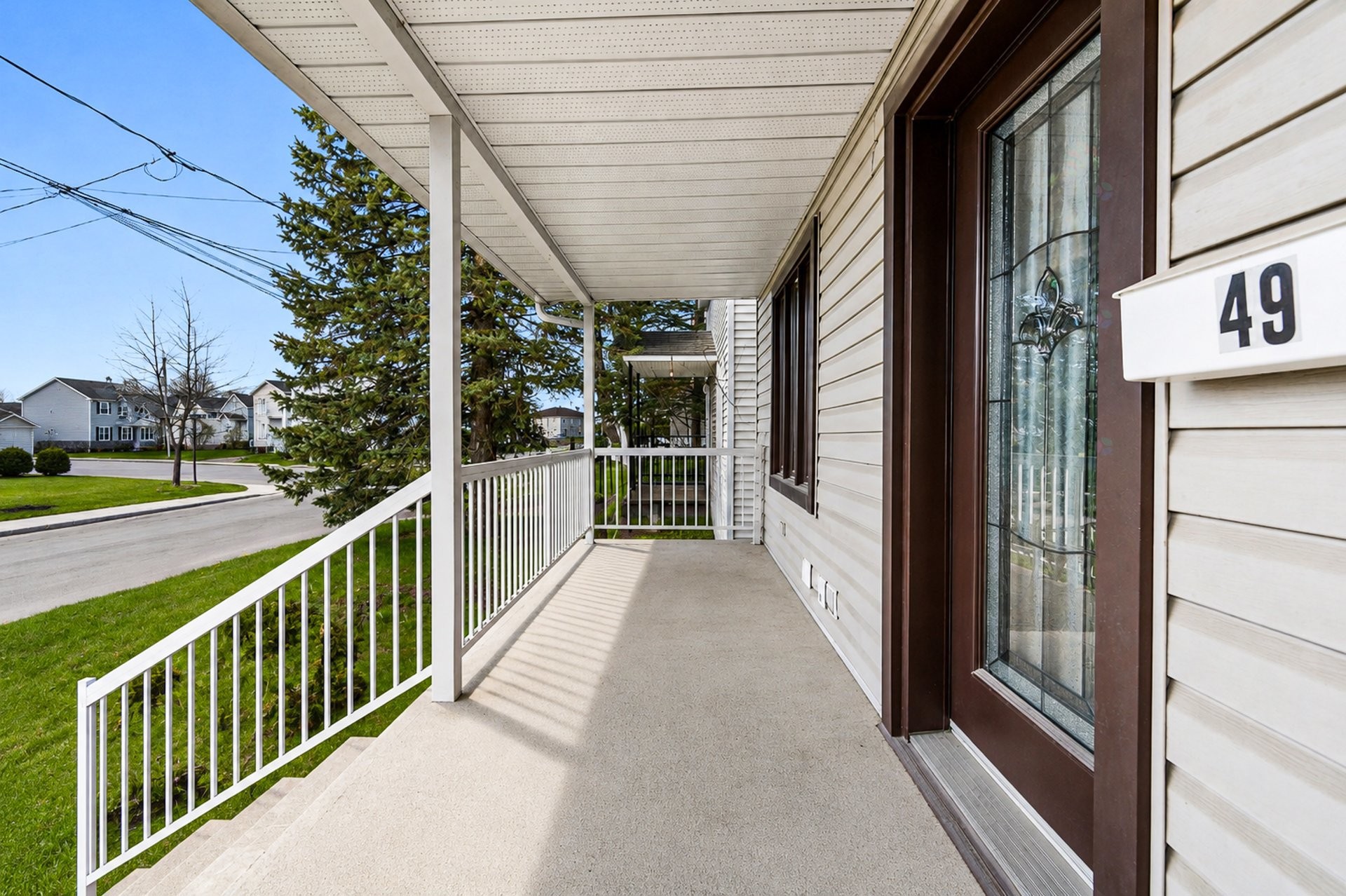 









49

 - 51


Rue Charles

,
Lachute,




QC
J8H2Y2

