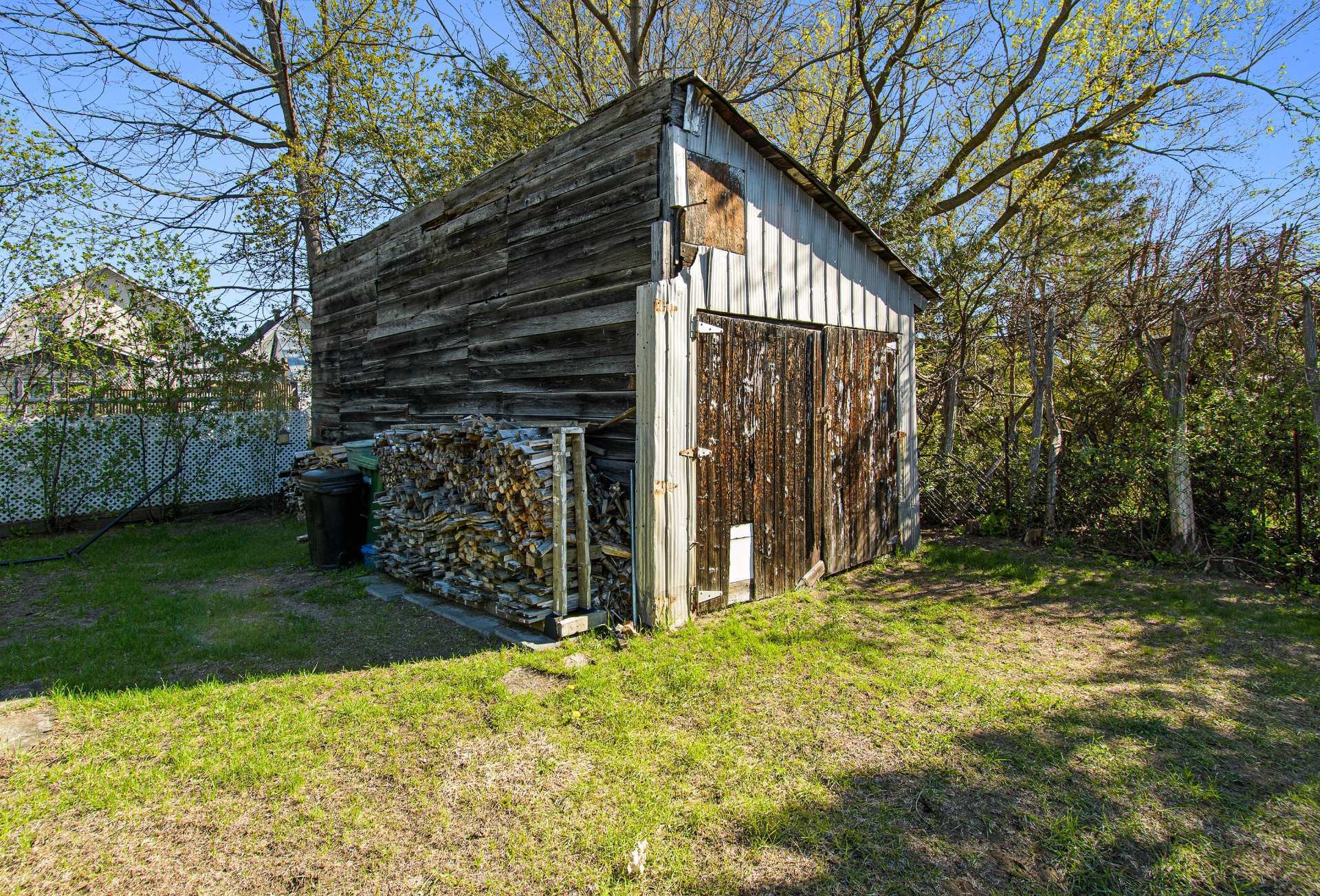 









49

 - 51


Rue Charles

,
Lachute,




QC
J8H2Y2


