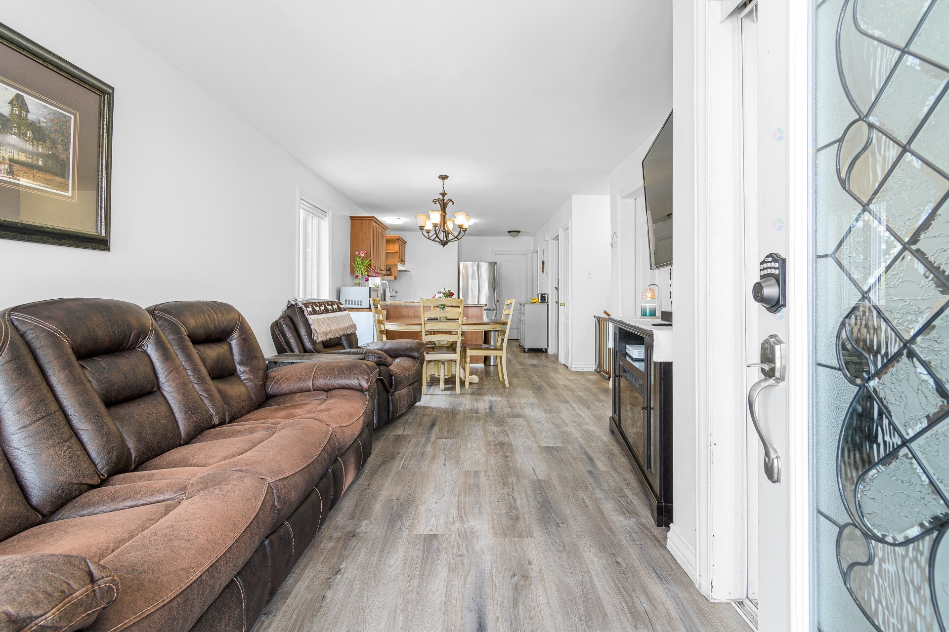 









2


Rue Crooks

,
Grenville,




QC
J0V1J0

