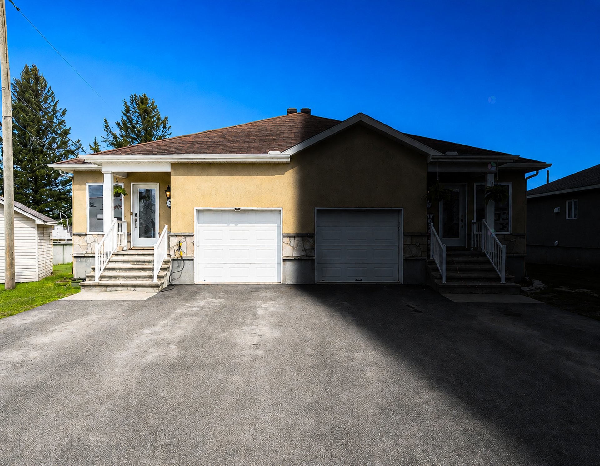 









2


Rue Crooks

,
Grenville,




QC
J0V1J0

