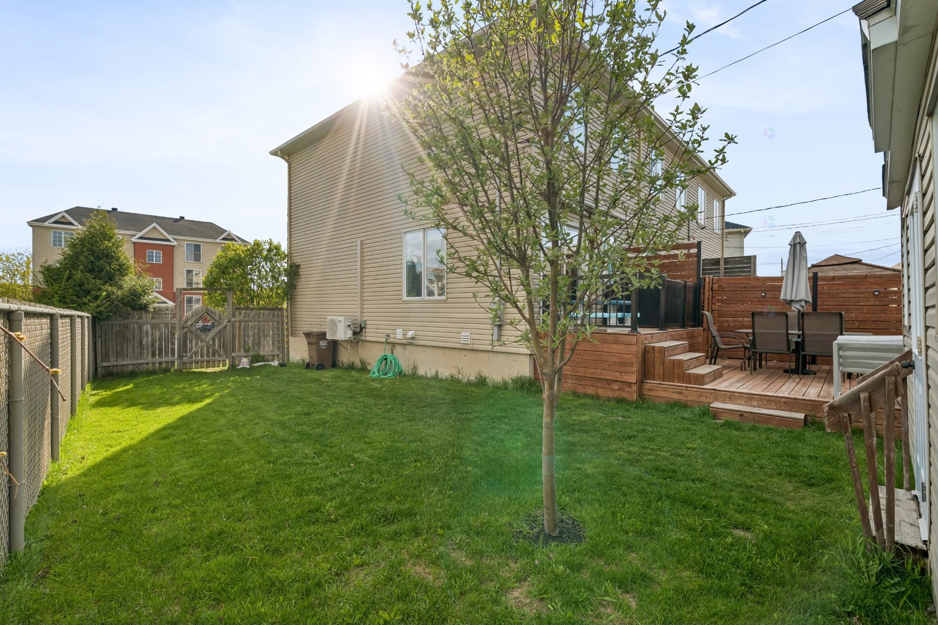 









2335


Rue des Roseaux

,
Marieville,




QC
J3M0B7


