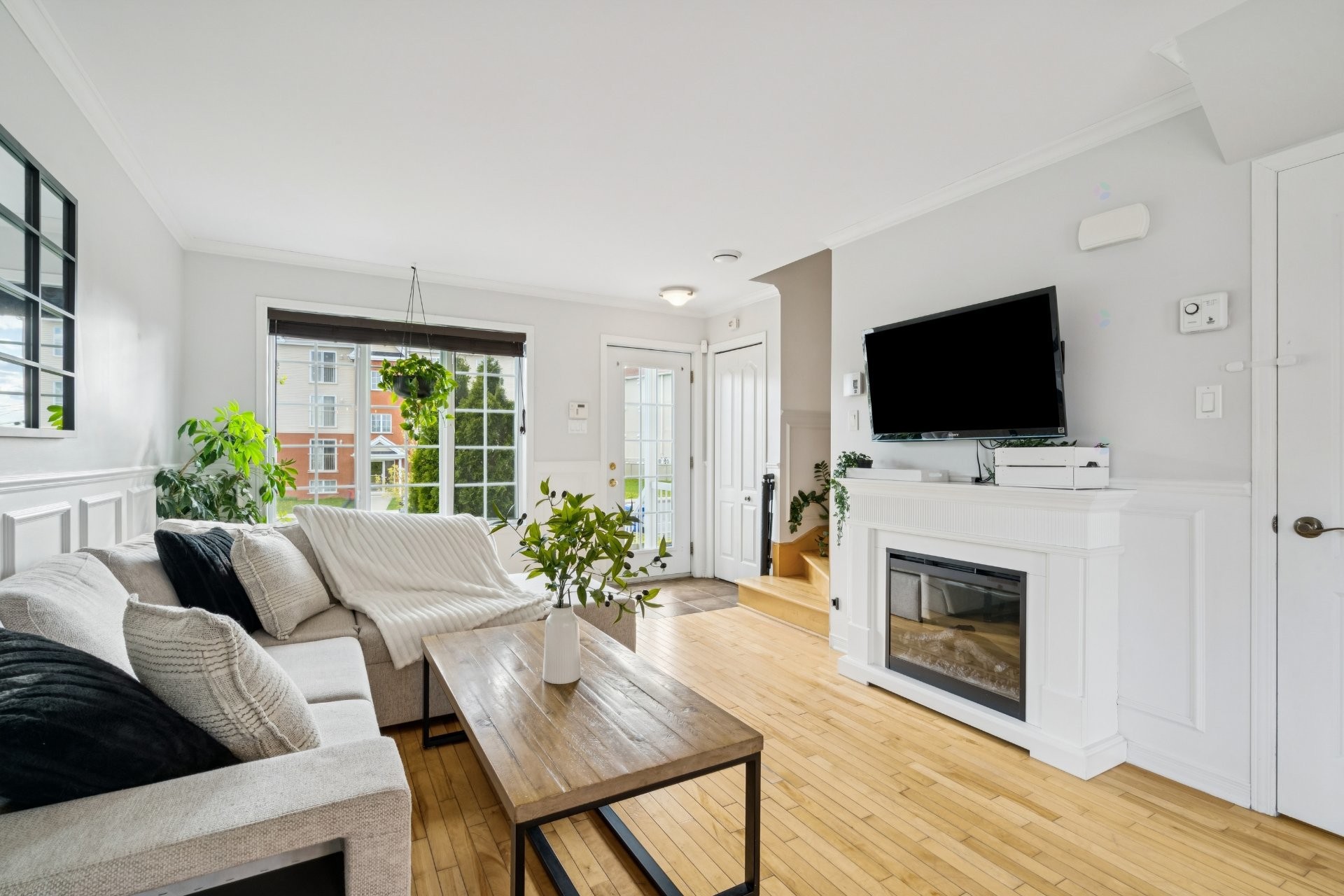 









2335


Rue des Roseaux

,
Marieville,




QC
J3M0B7

