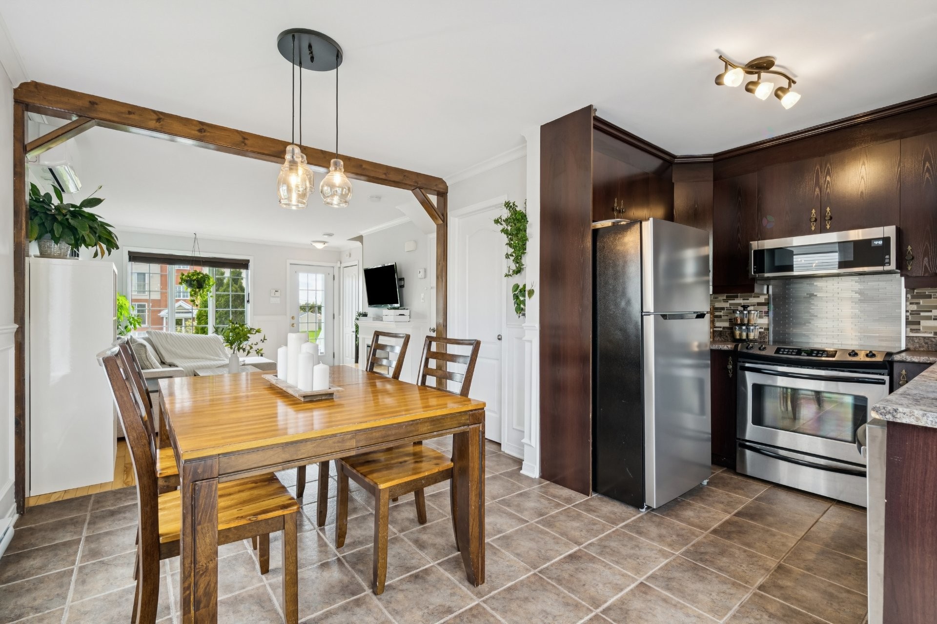 









2335


Rue des Roseaux

,
Marieville,




QC
J3M0B7

