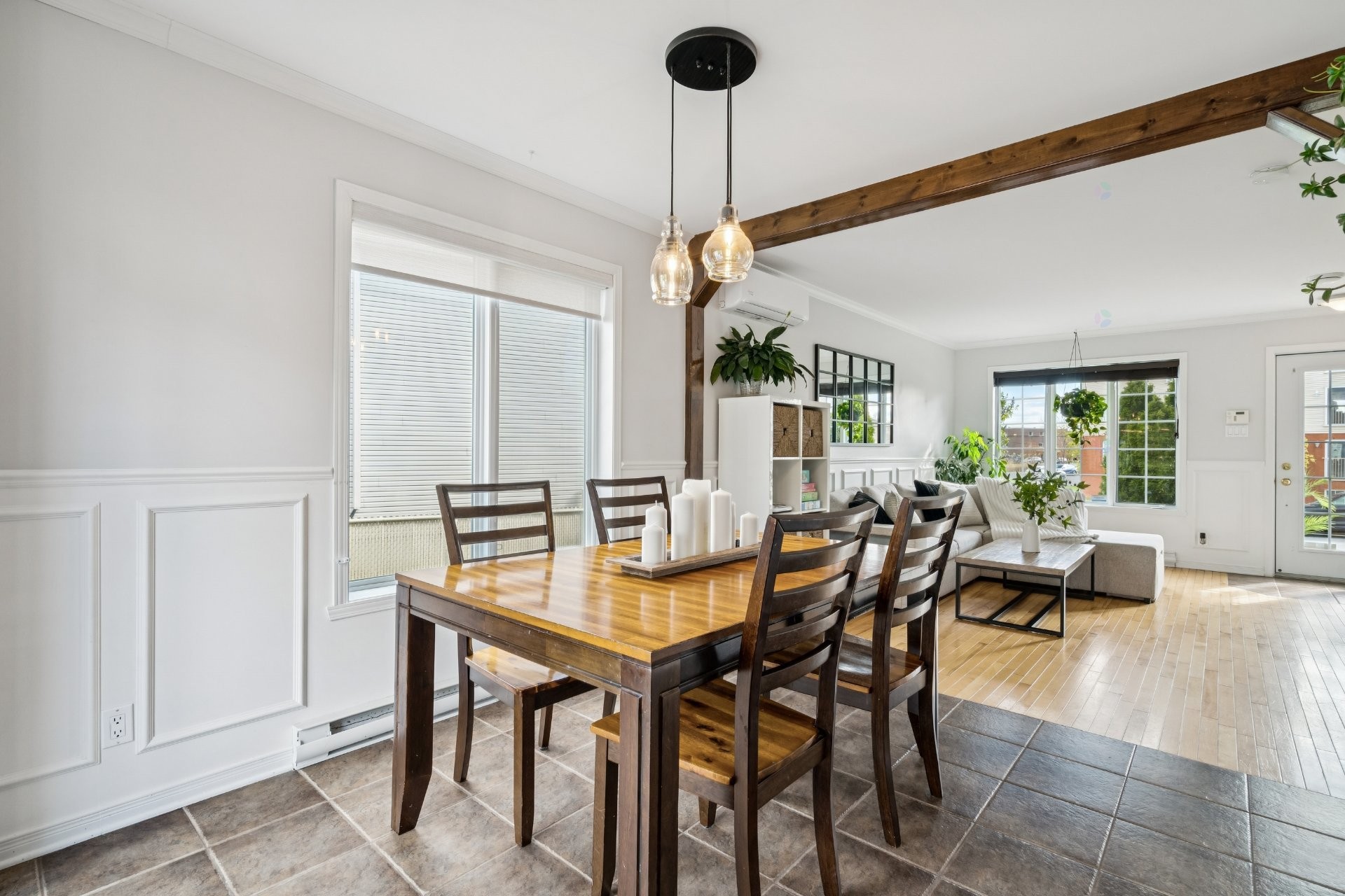 









2335


Rue des Roseaux

,
Marieville,




QC
J3M0B7

