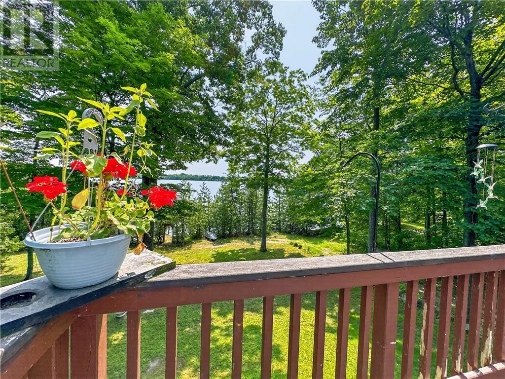












700 Ice Lake Drive

,
Gore Bay, Manitoulin Island,




Ontario
P0P1H0

