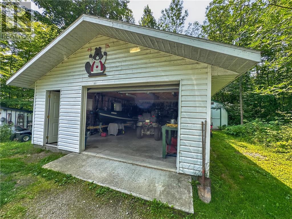 












700 Ice Lake Drive

,
Gore Bay, Manitoulin Island,




Ontario
P0P1H0

