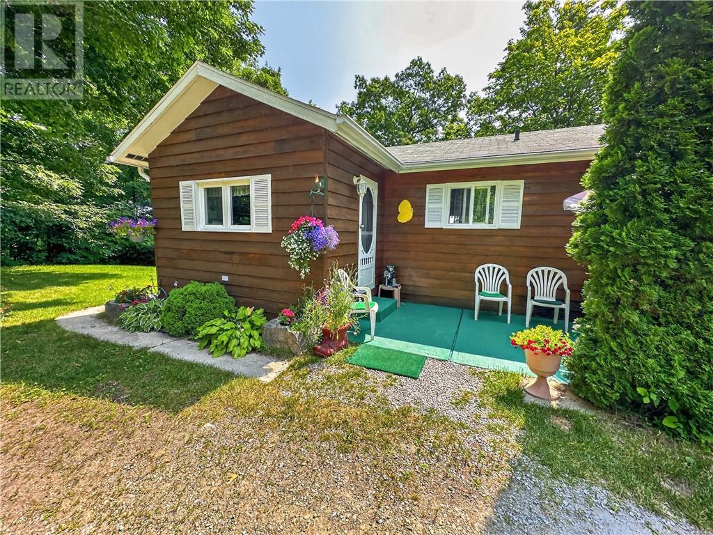 












700 Ice Lake Drive

,
Gore Bay, Manitoulin Island,




Ontario
P0P1H0

