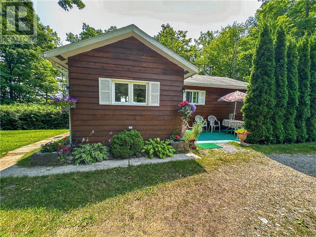 












700 Ice Lake Drive

,
Gore Bay, Manitoulin Island,




Ontario
P0P1H0

