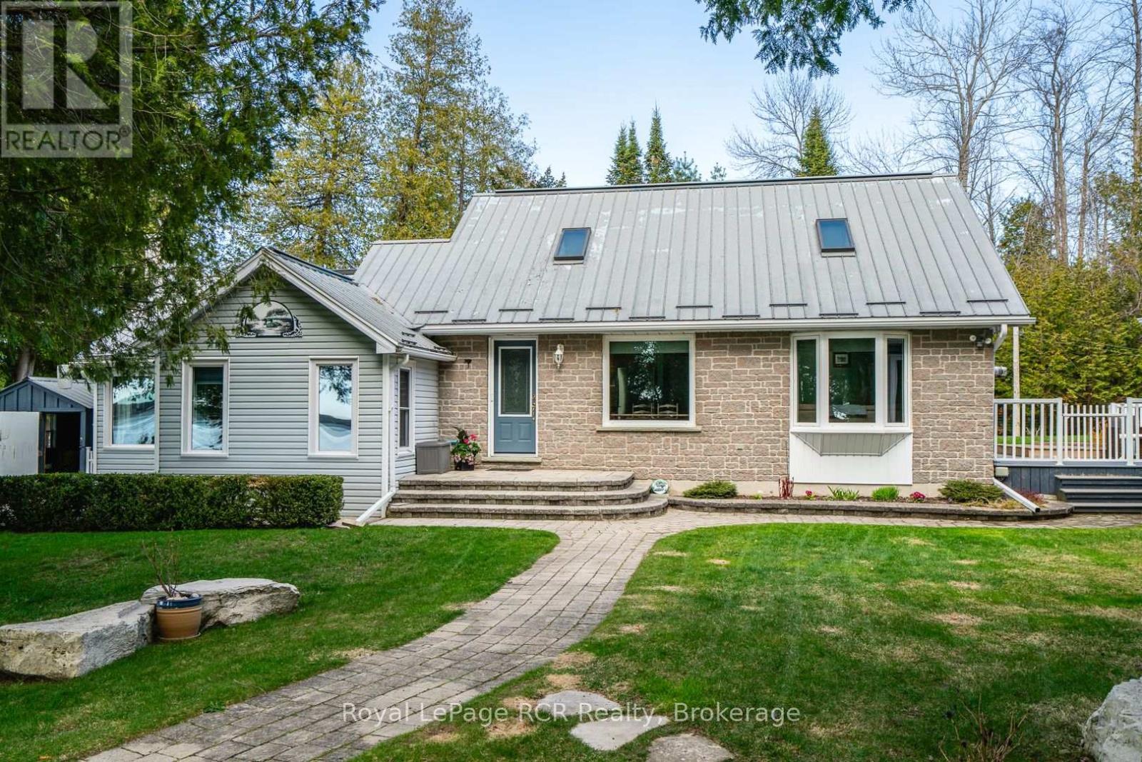 












502183 GREY ROAD 1 ROAD

,
Georgian Bluffs,




Ontario
N0H2T0

