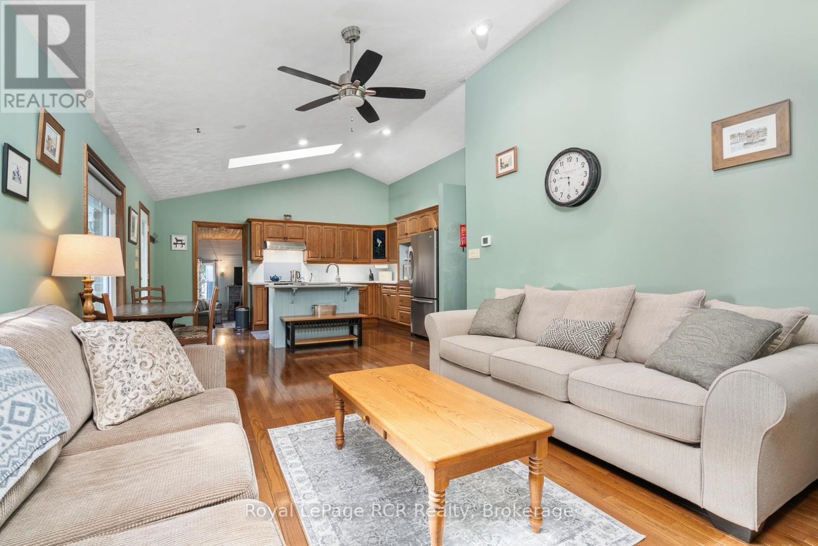 












502183 GREY ROAD 1 ROAD

,
Georgian Bluffs,




Ontario
N0H2T0

