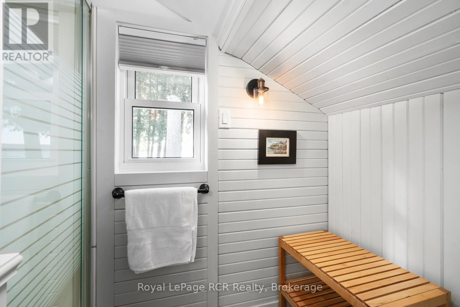












502183 GREY ROAD 1 ROAD

,
Georgian Bluffs,




Ontario
N0H2T0

