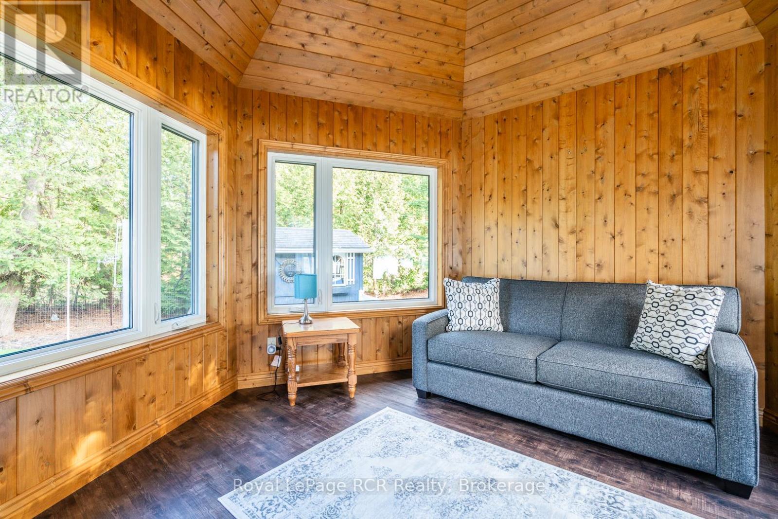 












502183 GREY ROAD 1 ROAD

,
Georgian Bluffs,




Ontario
N0H2T0


