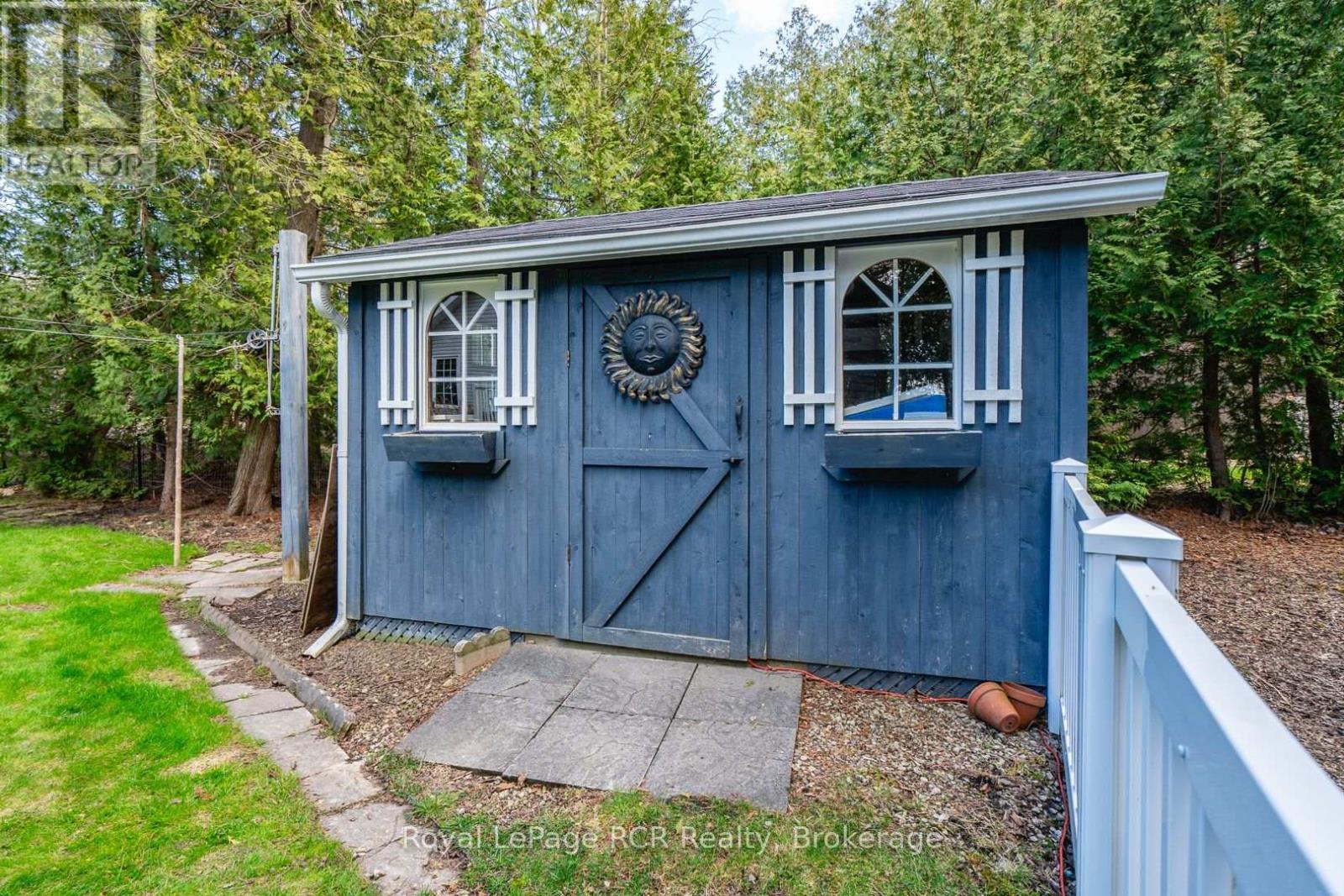 












502183 GREY ROAD 1 ROAD

,
Georgian Bluffs,




Ontario
N0H2T0

