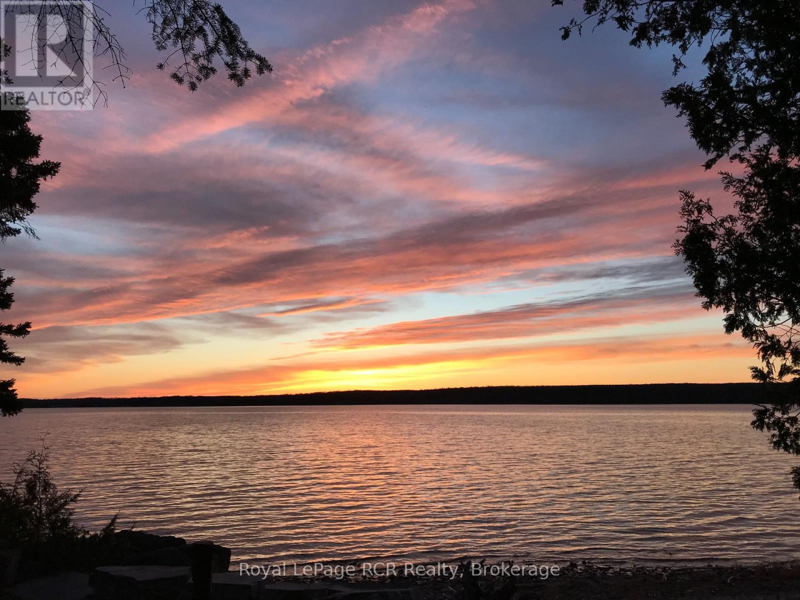 












502183 GREY ROAD 1 ROAD

,
Georgian Bluffs,




Ontario
N0H2T0

