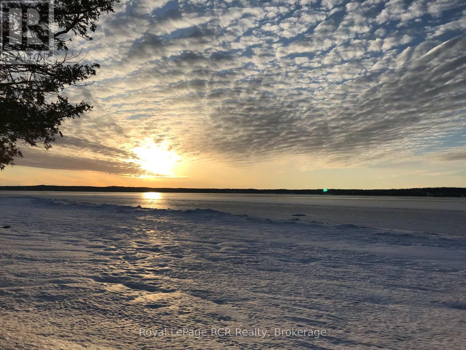 












502183 GREY ROAD 1 ROAD

,
Georgian Bluffs,




Ontario
N0H2T0

