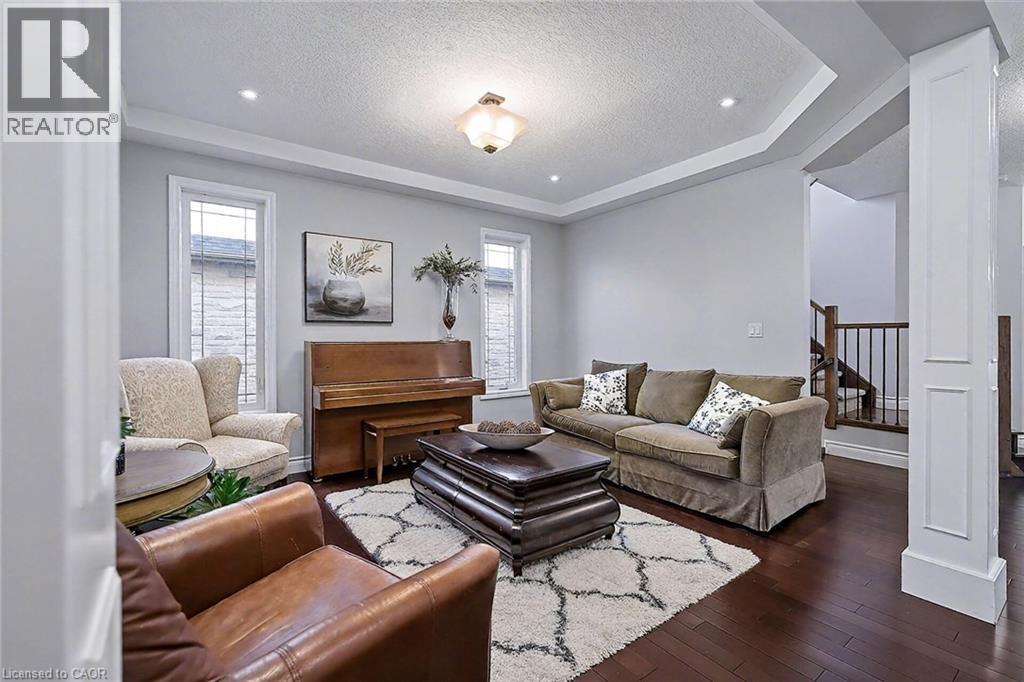 












8 ZADUK Place

,
Guelph,




Ontario
N1G0A7

