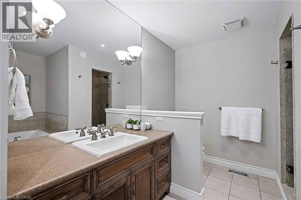 












8 ZADUK Place

,
Guelph,




Ontario
N1G0A7

