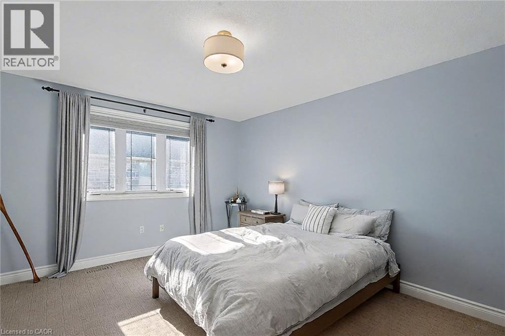 












8 ZADUK Place

,
Guelph,




Ontario
N1G0A7

