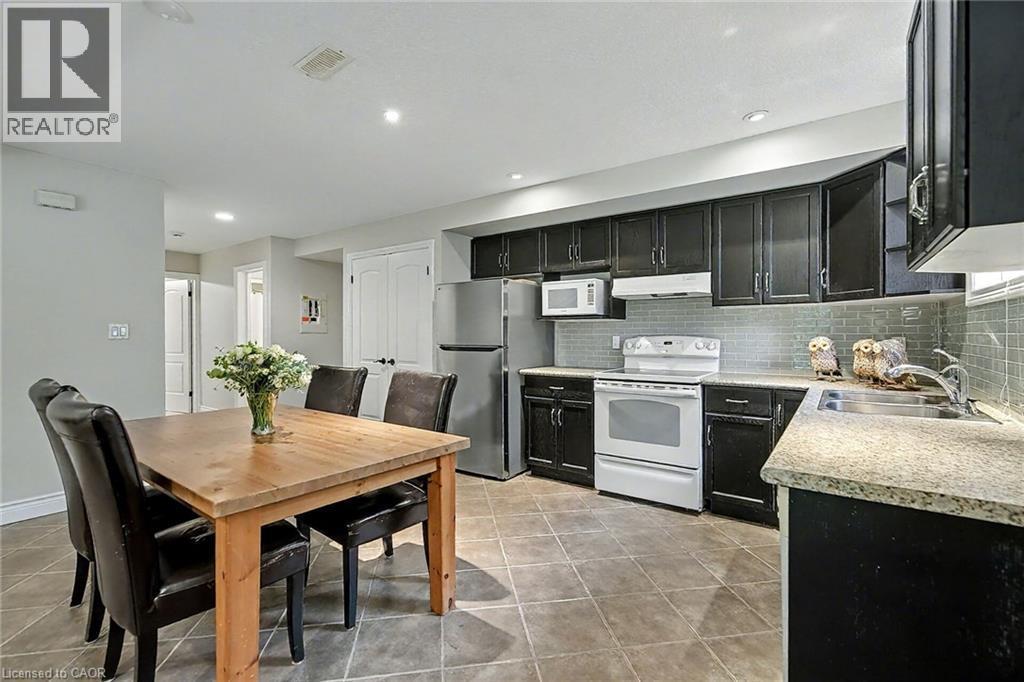 












8 ZADUK Place

,
Guelph,




Ontario
N1G0A7

